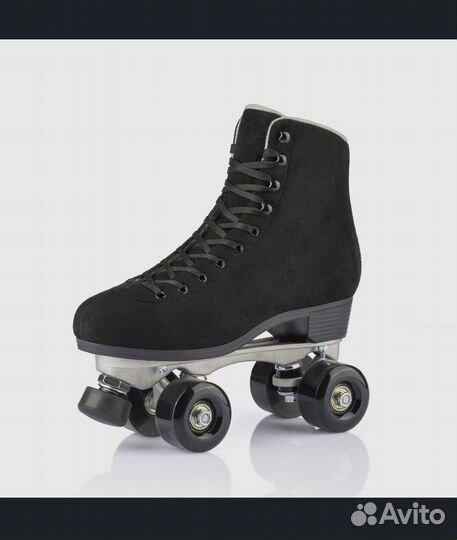 Роликовые коньки