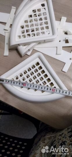 Угловые полки пластик