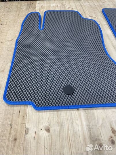 Автоковрики EVA для Nissan Note 2005-2013