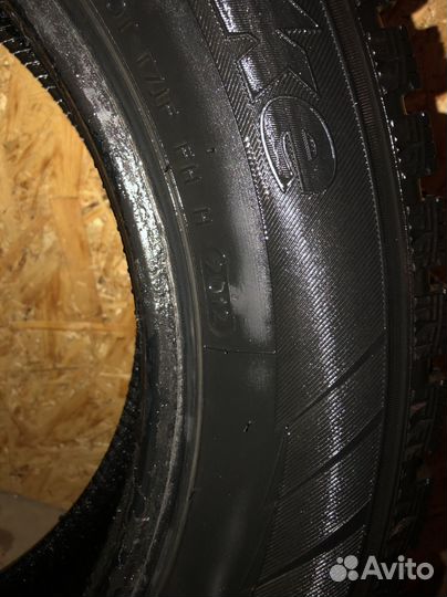Hankook Winter I'Pike 225/60 R17 99T