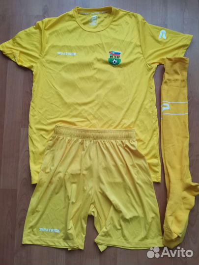 Детская футбольная форма Patrick, размер M
