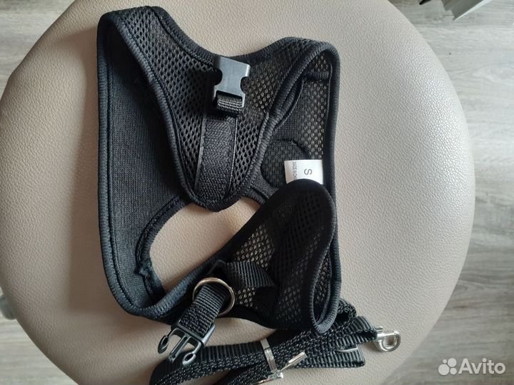 Ошейник с поводком