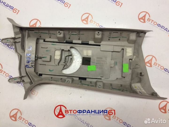 Накладка декоративная, 9677275477 peugeot 408, 302