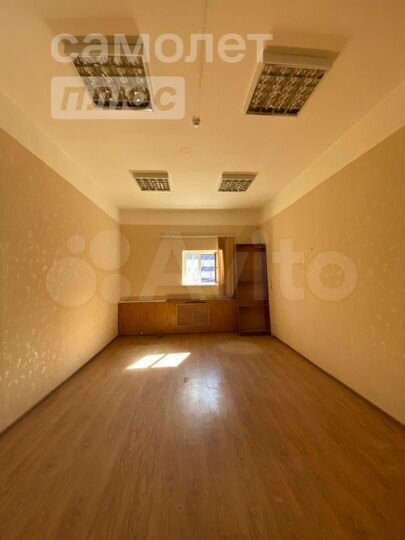 Продам помещение свободного назначения, 299.6 м²