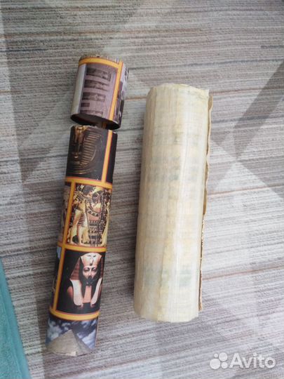 Картина на папирусе