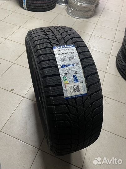 Triangle PL01 225/55 R17