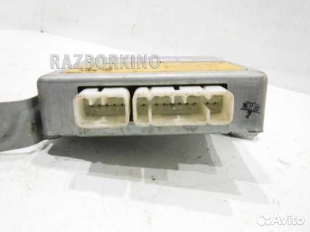 Блок управления Лексус LX 2