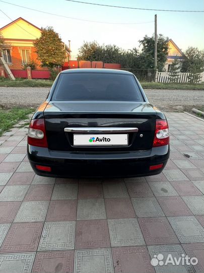 LADA Priora 1.6 МТ, 2011, 200 000 км