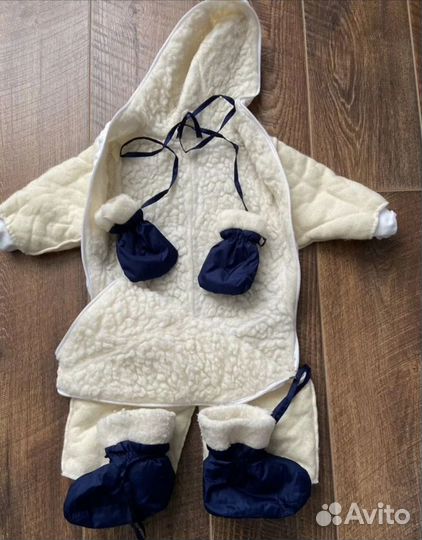 Зимний комбинезон трансформер на овчине+шапка