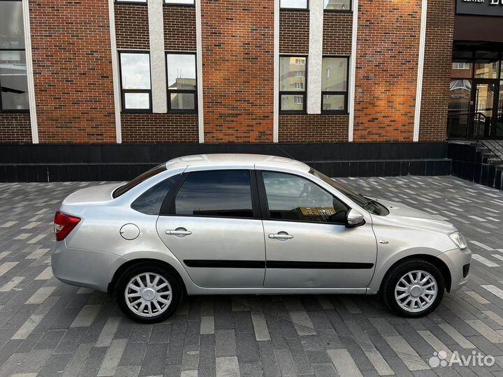 LADA Granta 1.6 МТ, 2018, 105 000 км