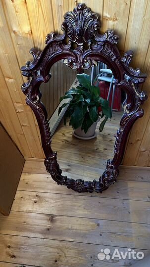 Зеркало старинное в раме из гипса