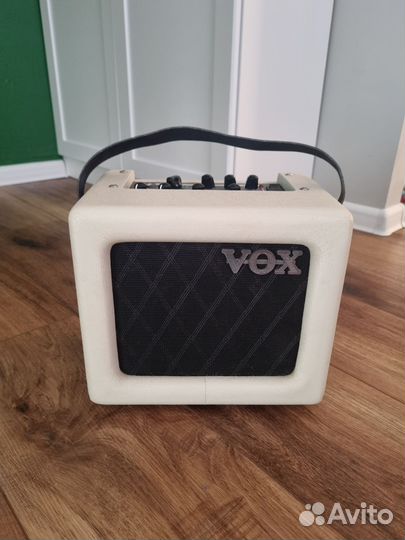 Гитарный комбоусилитель vox