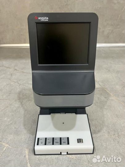 Детектор купюр Cassida UNO plus