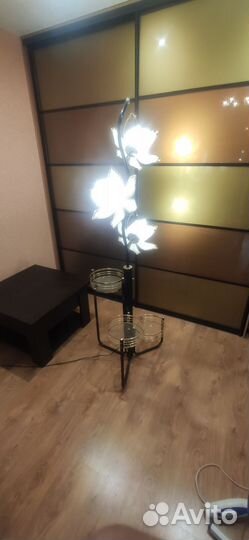 Светильник напольный