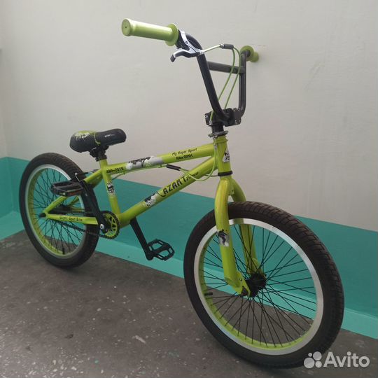 Трюковой велосипед Azart bike BMX