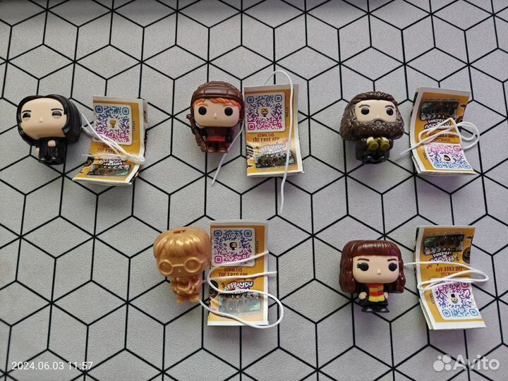 Фигурки kinder Joy Harry Potter