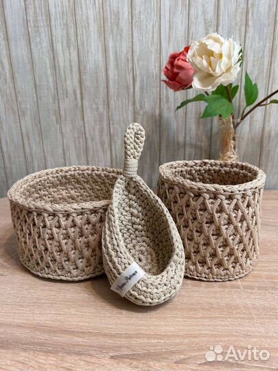 Корзина интерьерная