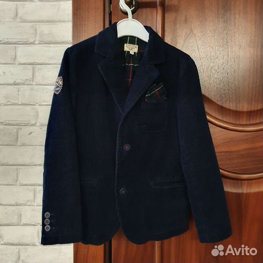 Пиджак для мальчика 128