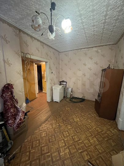 Доля в 2-к. квартире, 34 м², 1/2 эт.