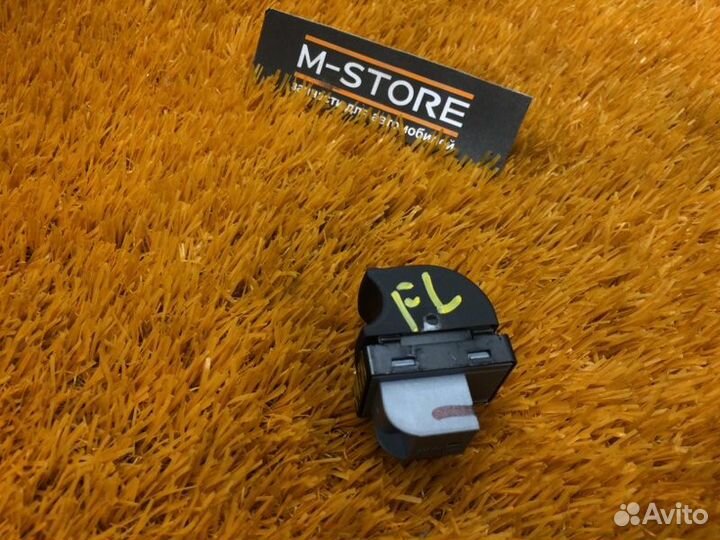 Кнопка стеклоподъемника передняя левая Audi A3 8P