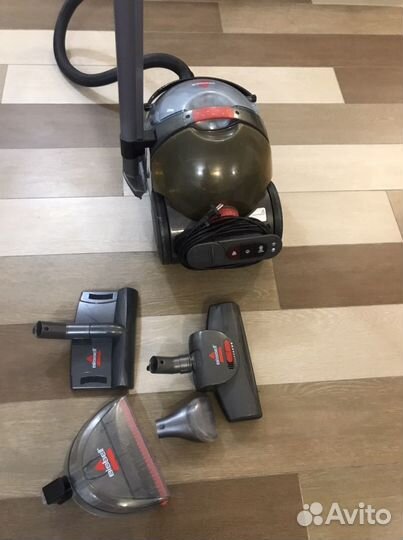 Пылесос Bissell