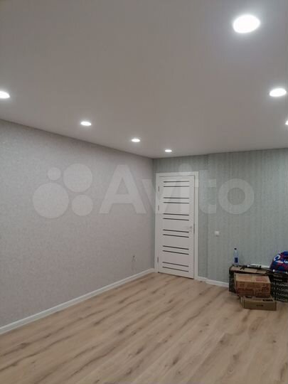 2-к. квартира, 60 м², 4/9 эт.