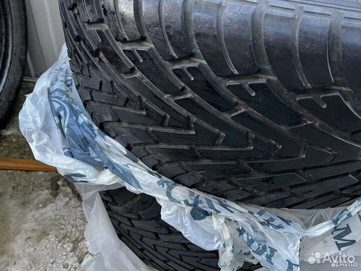 Accelera 651 Sport 245/35 R20