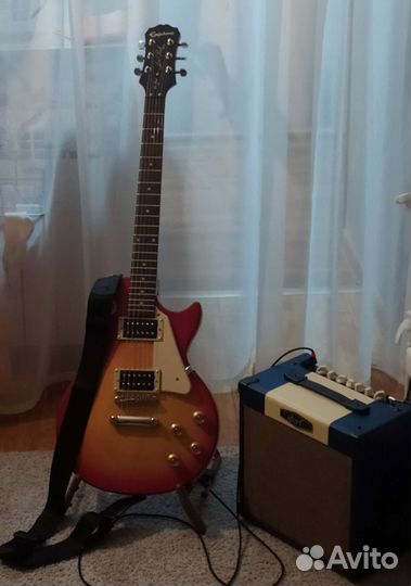 Электро гитара с комбиком
