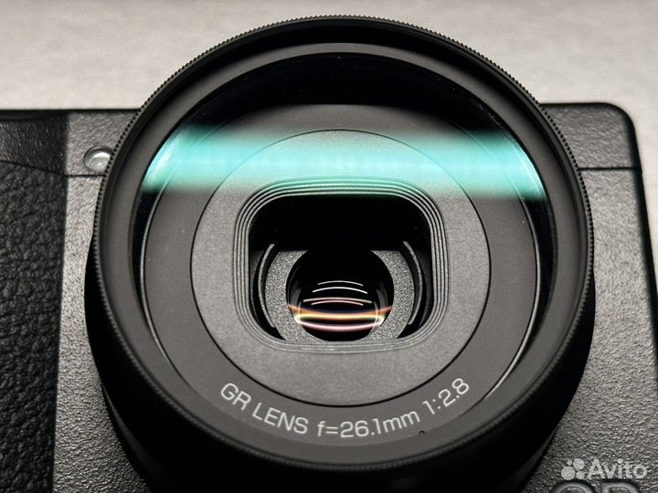 Компактный фотоаппарат Ricoh GR iiix