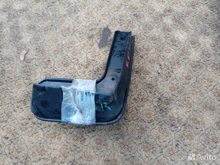 Брызговик задний на Хендай Солярис 15г