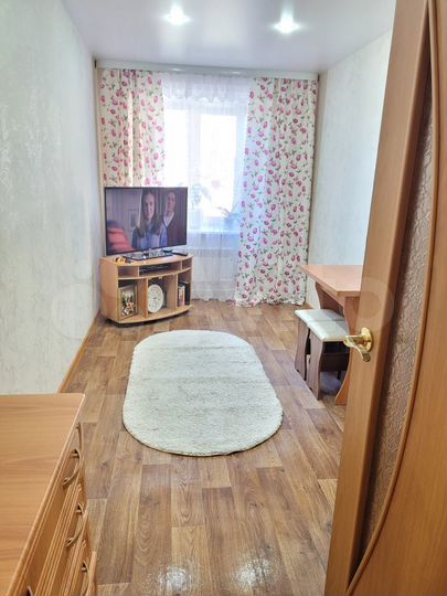 2-к. квартира, 41 м², 1/3 эт.