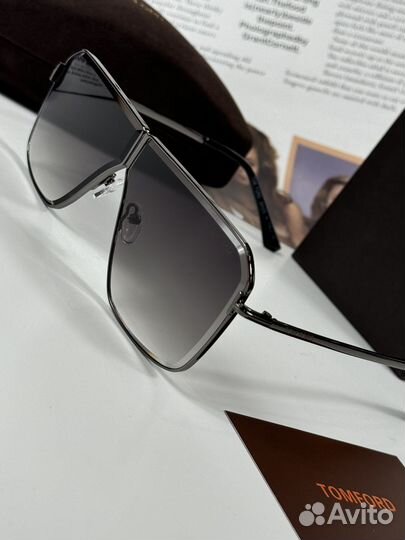 Очки Tom Ford новая коллекция 2025