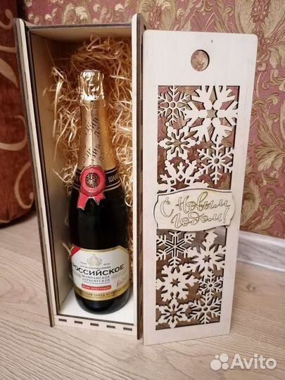 Коробка подарочная деревянная, Новый год