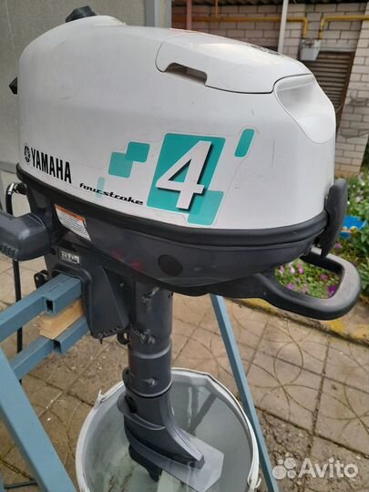 Лодочный мотор ямаха 4 л.с. 4 такта. Непроливайка
