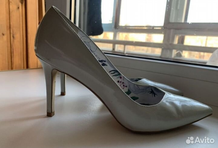 Туфли женские 37,5