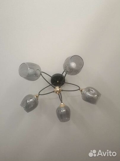 Люстра потолочная