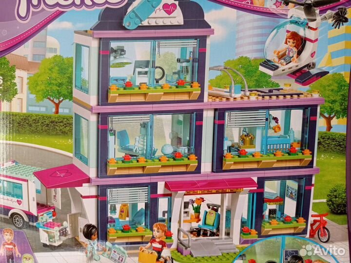 Конструктор Friend 10761 Клиника