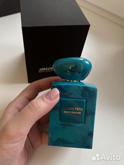 Продаю оригинальные духи armani prive