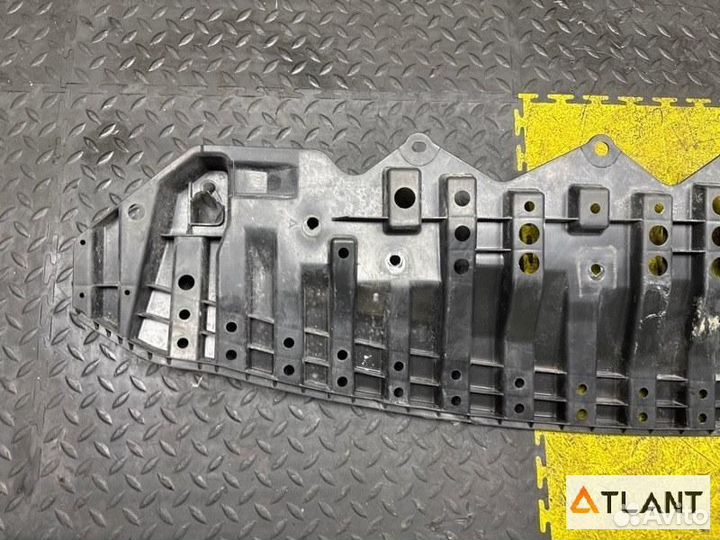 Защита бампера передняя toyota aqua