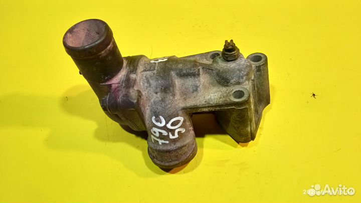 Корпус термостата для Mitsubishi Galant 8