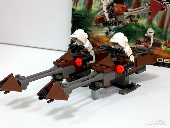 Lego System 7128 Speeder Bikes