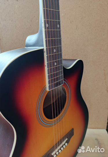 Акустическая гитара