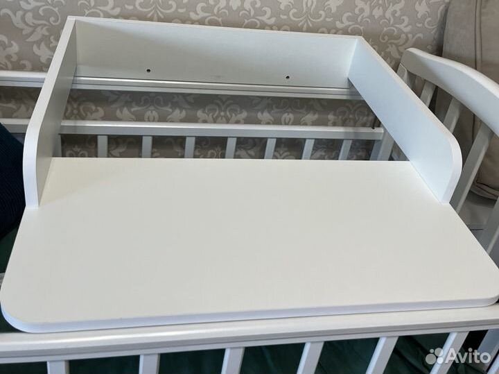 Пеленальный столик на комод