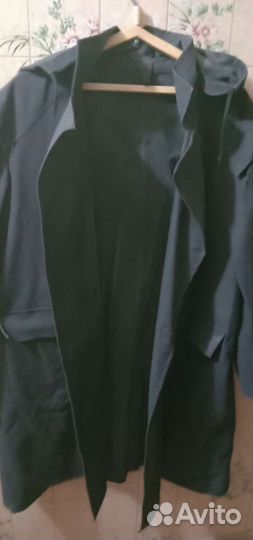 Плащ и сапоги для рыбалки