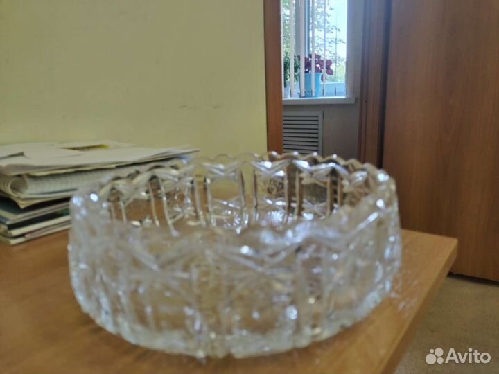 Салатник хрустальный большой