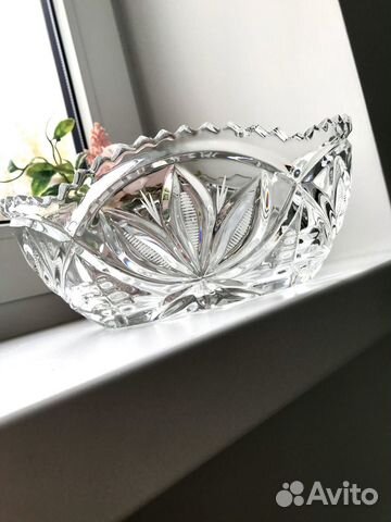 Хрустальные вазочки ладьи