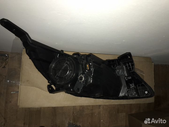 Фара левая Кия Рио 3