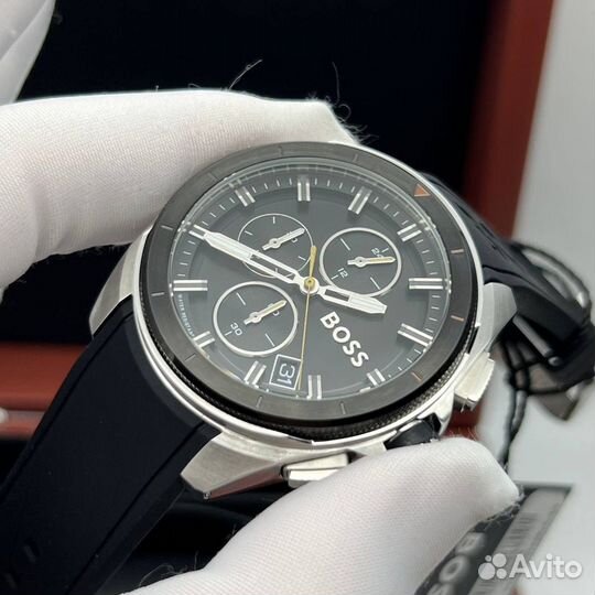 Наручные часы Hugo Boss HB1513953 с хронографом