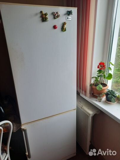 Холодильник бу