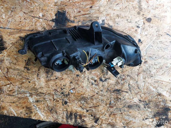 Фара левая для Opel Omega B 1994-2003